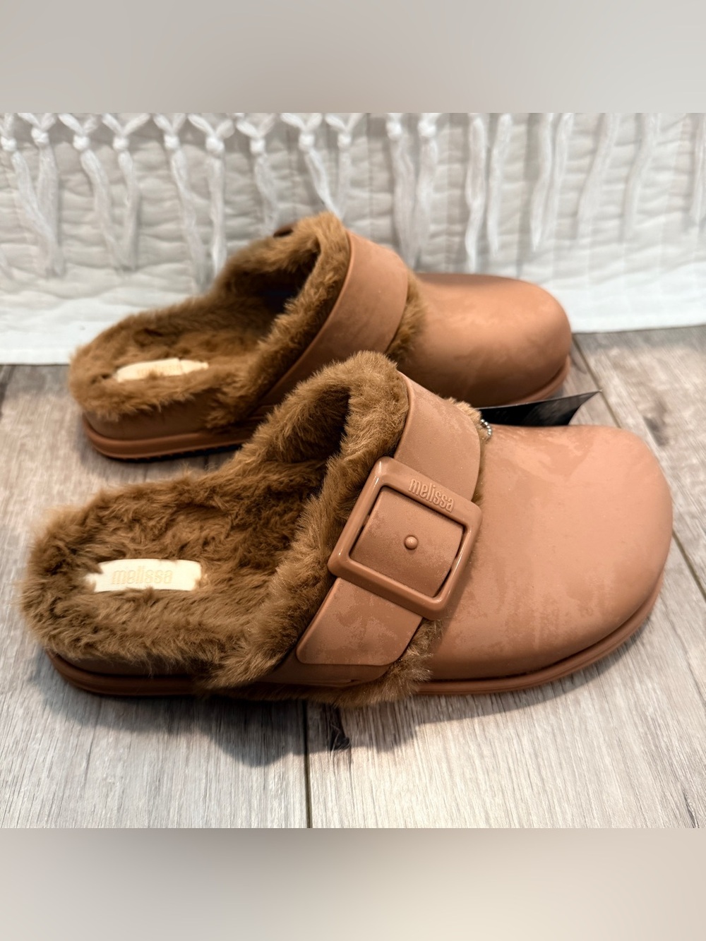 *NWT* Melissa Women's Faux-Fur Lined Slip-On Clog